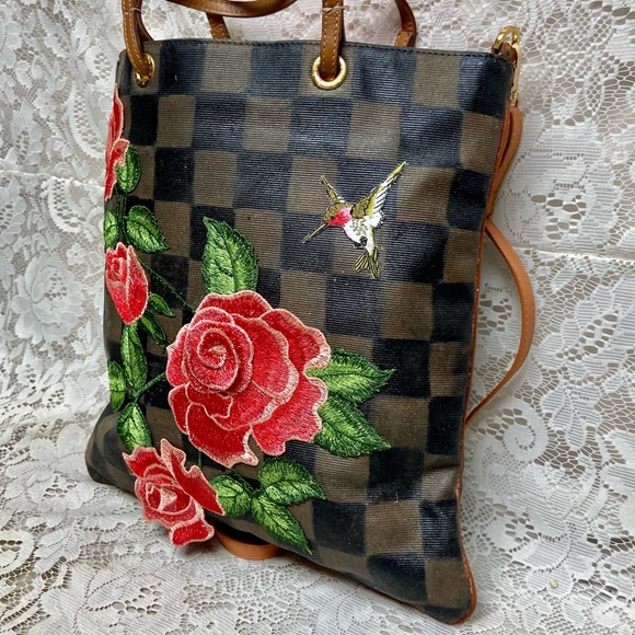 Authentic Fendi, Checkered Handbag Tote 13in x 13in - Picture 11 of 16